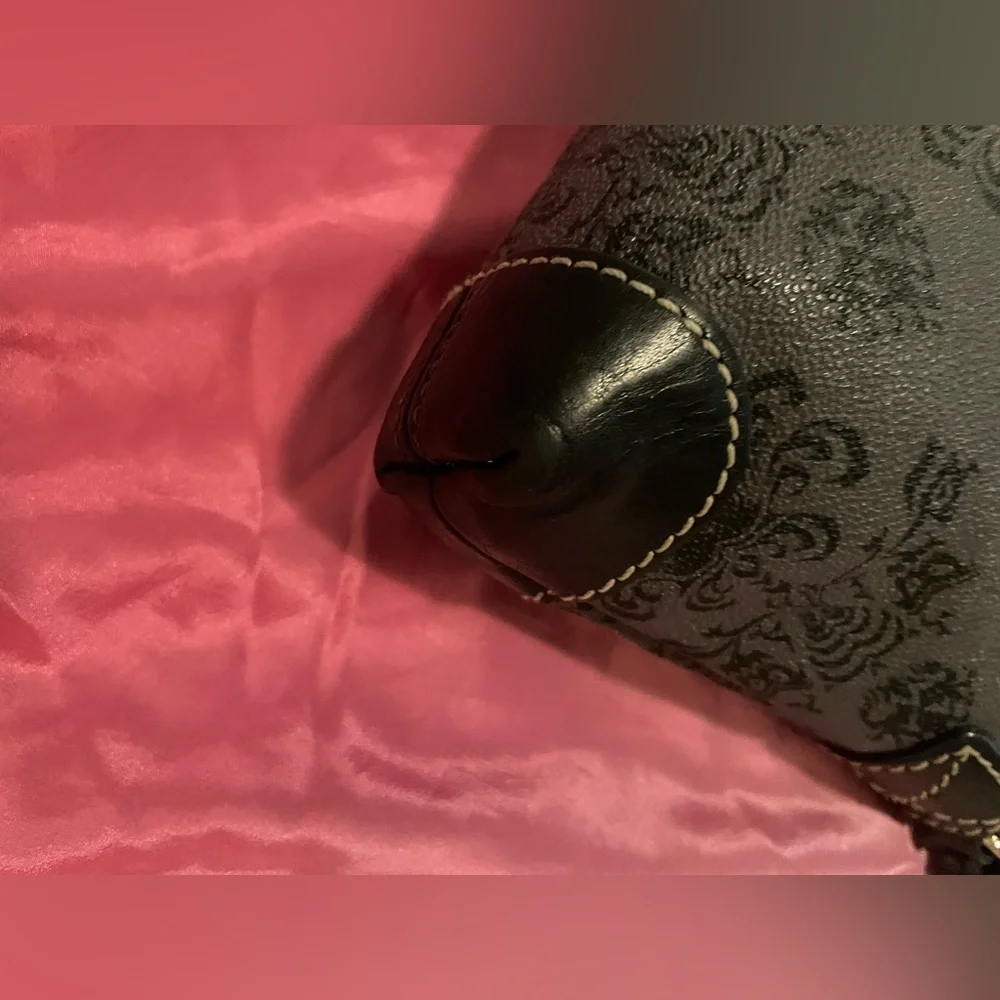 EUC Disney Haunted Mansion Dooney & Bourke - Picture 10 of 11